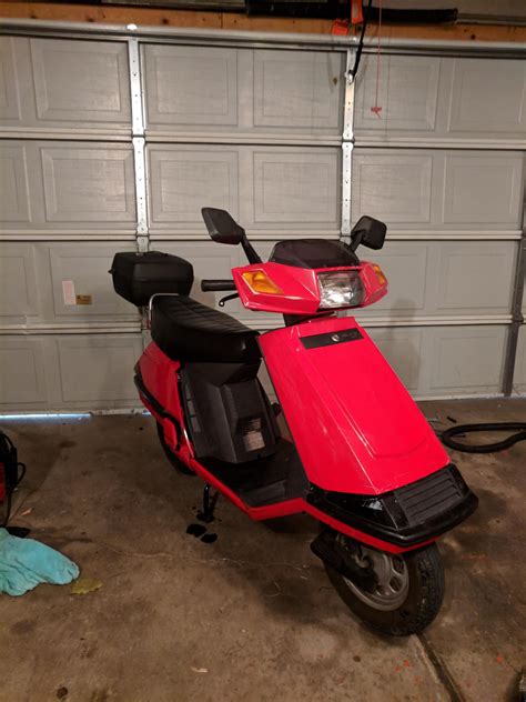 Honda Elite Motor Scooter Guide