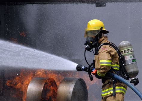 How to Become a Firefighter