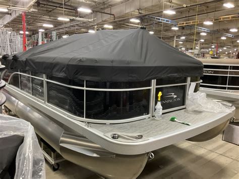 Bennington Ss Rear Fish Yamaha Dealer Cost Sales Event