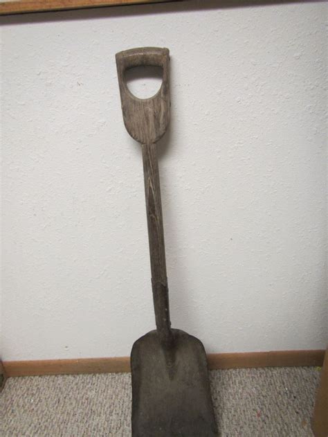 Vintage Wood D Handle Shovel Coal Farm Grain Shovel Railroad