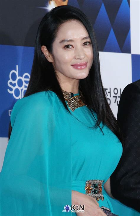 톱배우 김혜수 데뷔 37년차에 숨겨진 ‘은퇴고민