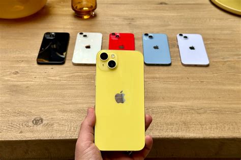 1st look: Hands-on with the new yellow iPhone 14, 14 Plus - The Points Guy