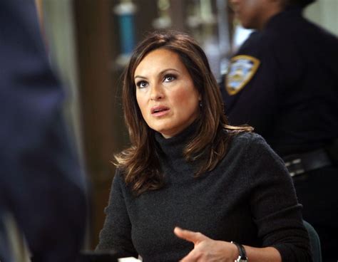 Season 13 From Mariska Hargitays Law And Order Svu Hair Through The