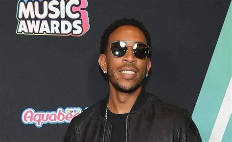 Ludacris Offers His “Southern Hospitality,” Pays Womans $375 Grocery ...