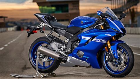 2022 Yamaha Yzf R7 First Ride Review