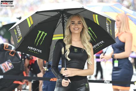 Girls MotoGP Dutch TT Assen 2023 Foto 11 14