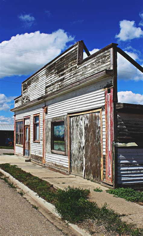 Exploring Hussar, Alberta | Editing Luke | Abandoned places, Abandoned ...