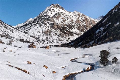 Andorra hiking: 15 breathtaking routes ranked by level