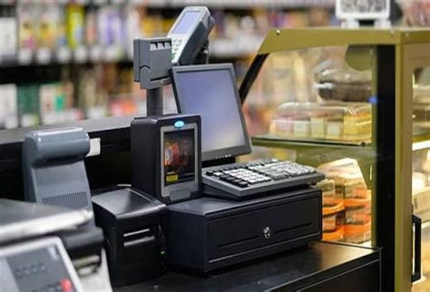 Касса для магазина продуктов: кому нужна и как выбрать