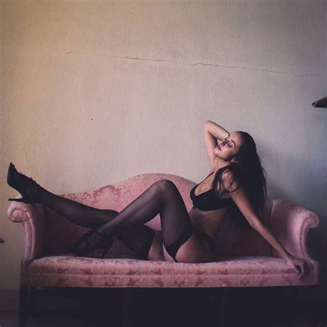 Leggy Brunette Porn Pic