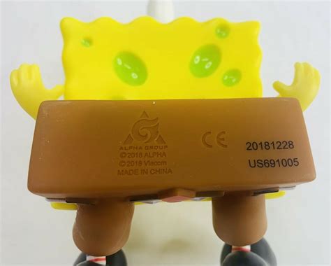 Mocking Spongebob Masterpiece Meme 8 Collectible Vinyl Figure 2096173926