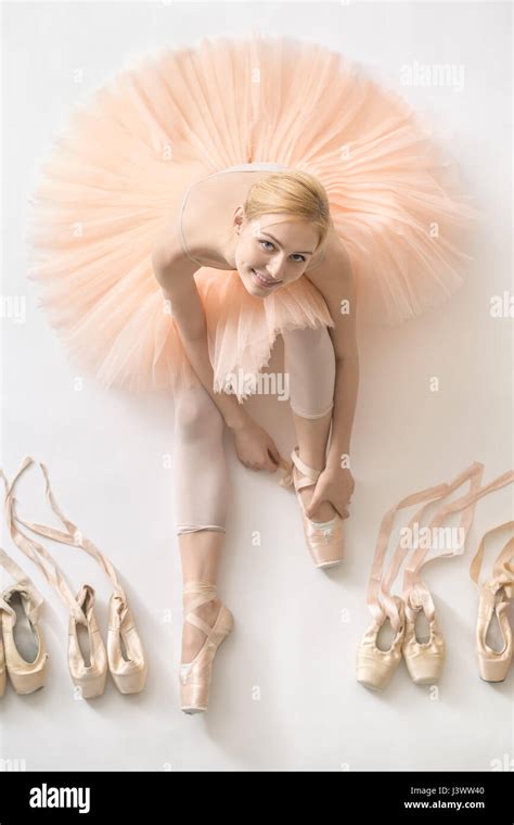 Blonde Ballerina In Studio Stock Photo Alamy