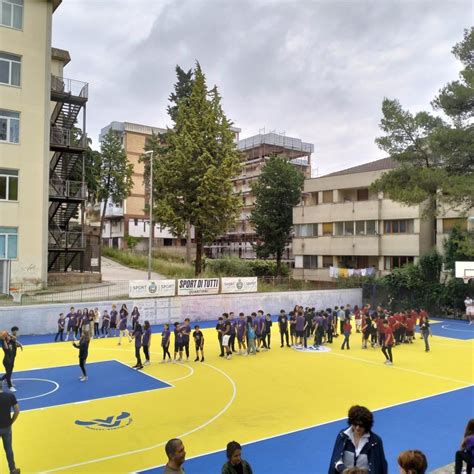 Matera Inaugurato Il Nuovo Campo Da Basket Al Rione Lanera Matera