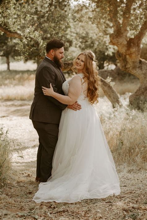 Captured by Matilda - Southern California Wedding & Elopement photographer