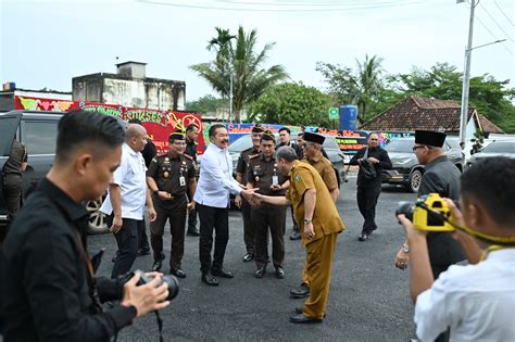 Pj Bupati Ahmad Rizali Dampingi Jaksa Agung RI ST Burhanuddin Resmikan