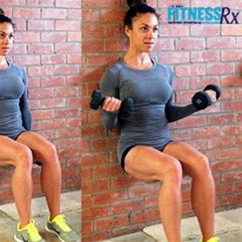 Dumbbell Curl Wall Sit By Sonia R Exercise How To Skimble