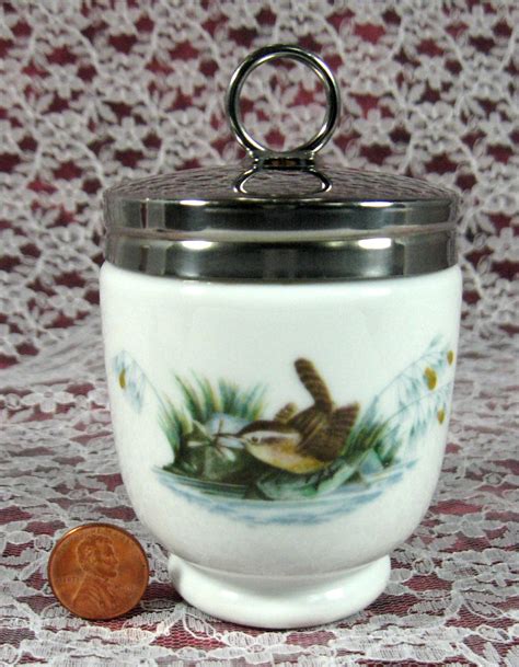 Egg Coddler Royal Worcester Birds King Double Large Wrens Finches 1980