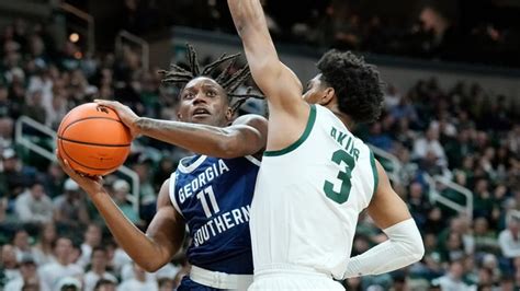 Michigan State holds Georgia Southern to 11 first-half points and wins ...