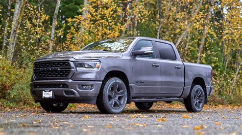 White Dodge Ram 1500 2022