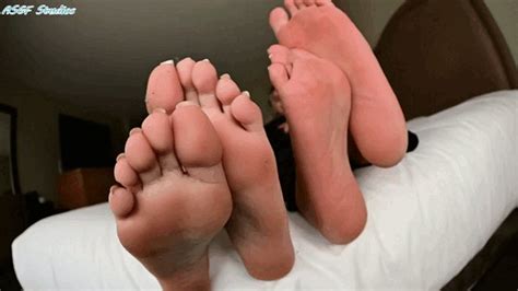 The Blonde Arab Girl Brings A Friend For Foot Fun JUICY SOLES Pt MOV Amateur Soles