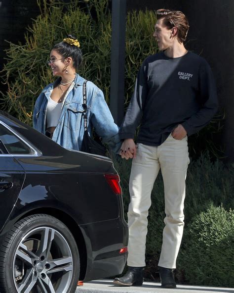 Vanessa Hudgens Sexy Ass In Jeans Out Los Angeles Hot Celebs Home