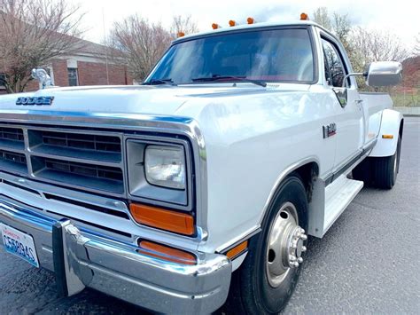 1990 Dodge 350 Le 1 Ton 12 Valve Cummins Turbo Diesel 91k Original