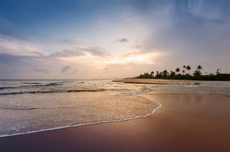 Angola chases the tourist dollar | macaomagazine.net