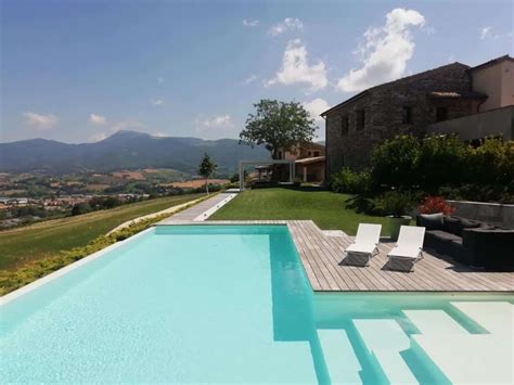 Bellissimi Agriturismi Nelle Marche Con Piscina Guida