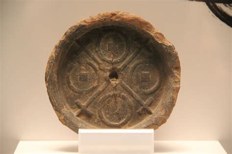 Baekje Kingdom Pottery Roof Tile End Three Kingdoms Period Flickr