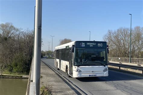 Ratp Transdev Ceat Heuliez Gx Bus Ligne Flickr