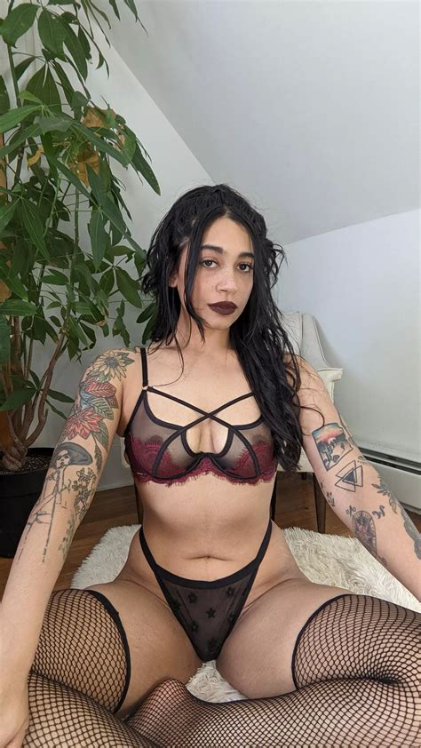 Love Or Like F Nudes UnderwearGW NUDE PICS ORG