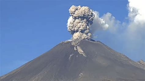 Volcán Popocatépetl Lanza Explosiones Video Unotv