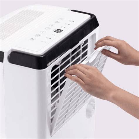 how to clean filter in dehumidifier