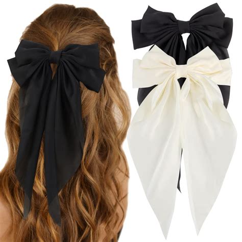 How To Wear The Viral Coquette Bow Stacking Trend