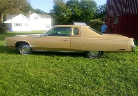 1976 Chrysler New Yorker Brougham St Regis Edition VERY CLEAN VERY