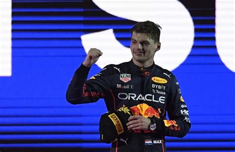 A cláusula no contrato de Max Verstappen que pode levar o campeão a