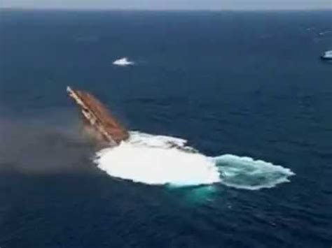 USS Oriskany Sinking : videos