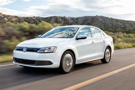 2013 Volkswagen Jetta Hybrid SEL Premium - Editors' Notebook ...