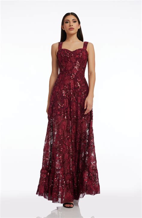 Anabel Sequin Embroidery Sweetheart Neckline Gown In 2023 Dress The Population Dresses