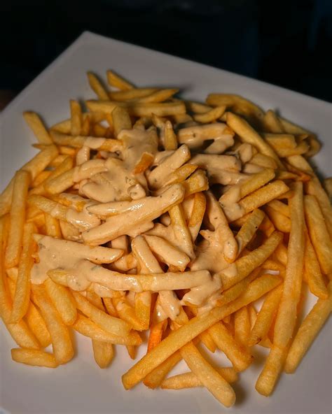 Devitto Pasta And Pizza Batatas Crocantes Cobertas Com Um Molho Irresistível Uma Explosão De