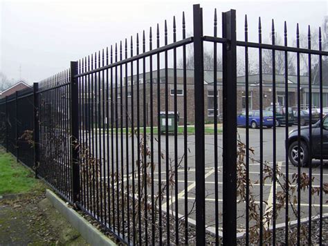 Metal Bar Fencing Tonbridge Fencing