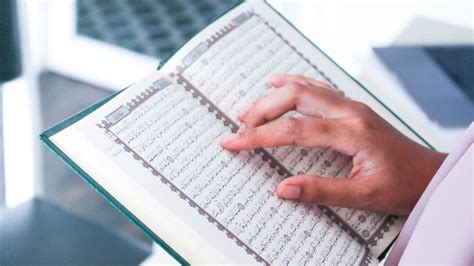 Surah Al Falaq Arab Latin Dan Artinya Beserta Isi Kandungan