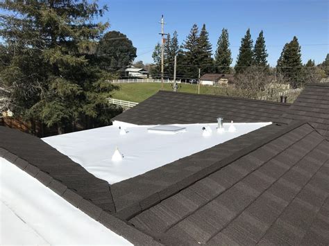 Flat Roofing Installation Tpo Epdm And Torch Down