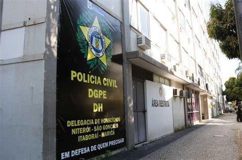 Pol Cia Civil Realiza Opera O Em Maric Para Combater Milicianos