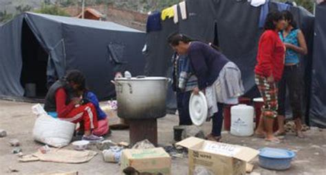 Damnificados A Punto De Quedarse En La Calle Peru Correo