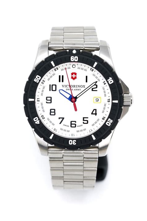 Victorinox Men Maverick Sport Large White 241677 No Reserve Price Catawiki