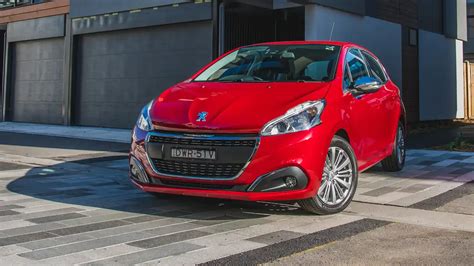 2018 Peugeot 208 Allure review - Drive