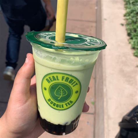 Real Fruit Bubble Tea Avocado Smoothy With Tapioca Reviews Abillion