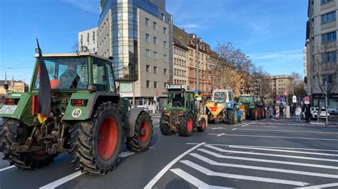 Rlp Mahnfeuer Kundgebungen Proteste Der Landwirte Swr Aktuell