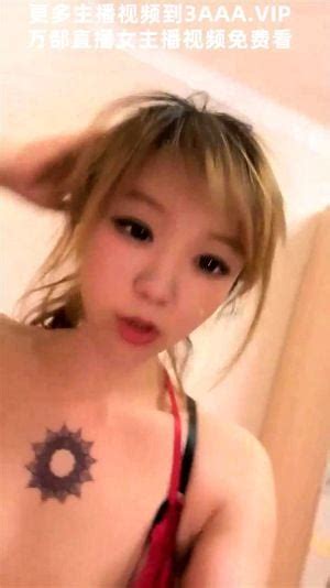 豹纹内裤顶级眼镜御姐跪在地上吃大屌极品蜜桃臀受不了第一视角后入猛顶を視聴 Asian Doggy Blowjob Porn SpankBang